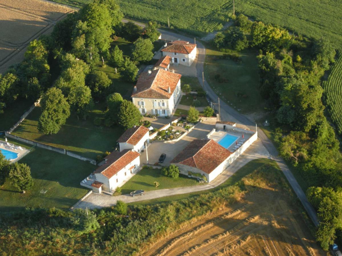 Langlade Estate Villa Montboyer ภายนอก รูปภาพ
